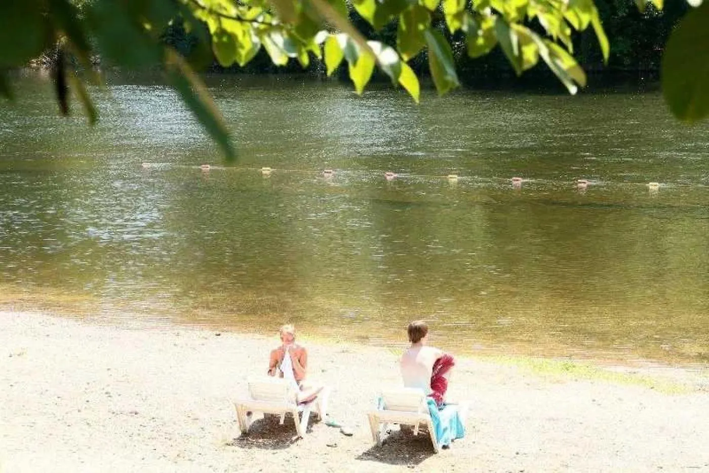 Puy-lʼÉvêque Camping 3 Etoiles - Piscine - Ccbahd0 0*,