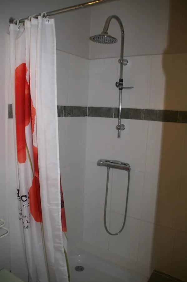 אתר קמפינג Puy-lʼÉvêque Camping 3 Etoiles - Piscine - Ccbahd0
